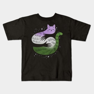 Genderqueer Cat Hug LGBT Pride Flag Kids T-Shirt